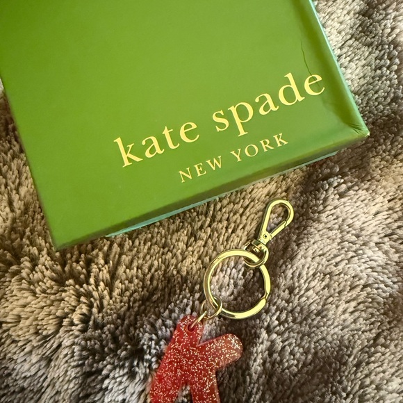 KATE SPADE KEYCHAIN CHRISTMAS - Picture 6 of 6